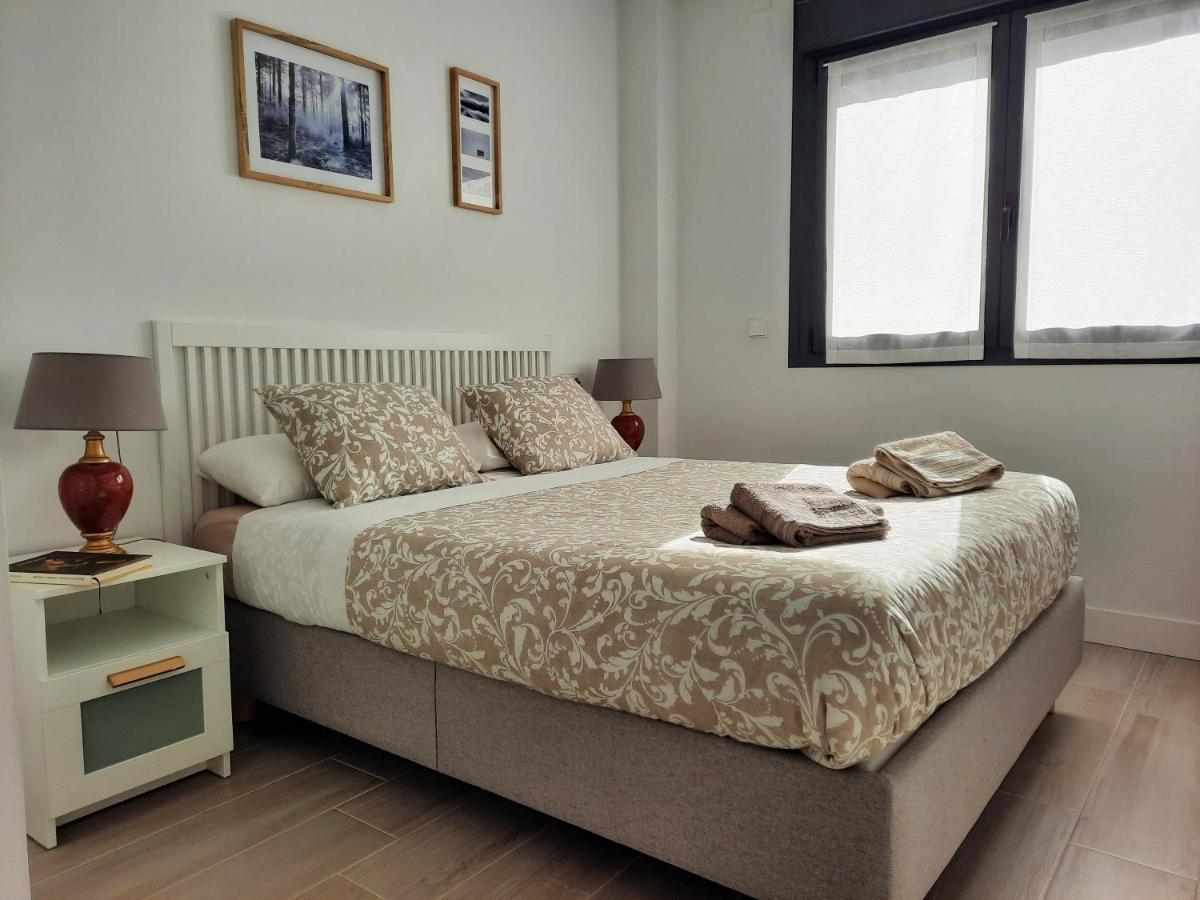 Apartamento Dindurra Centro Playa - Posibilidad Parking Gratuito Gijon Exterior photo